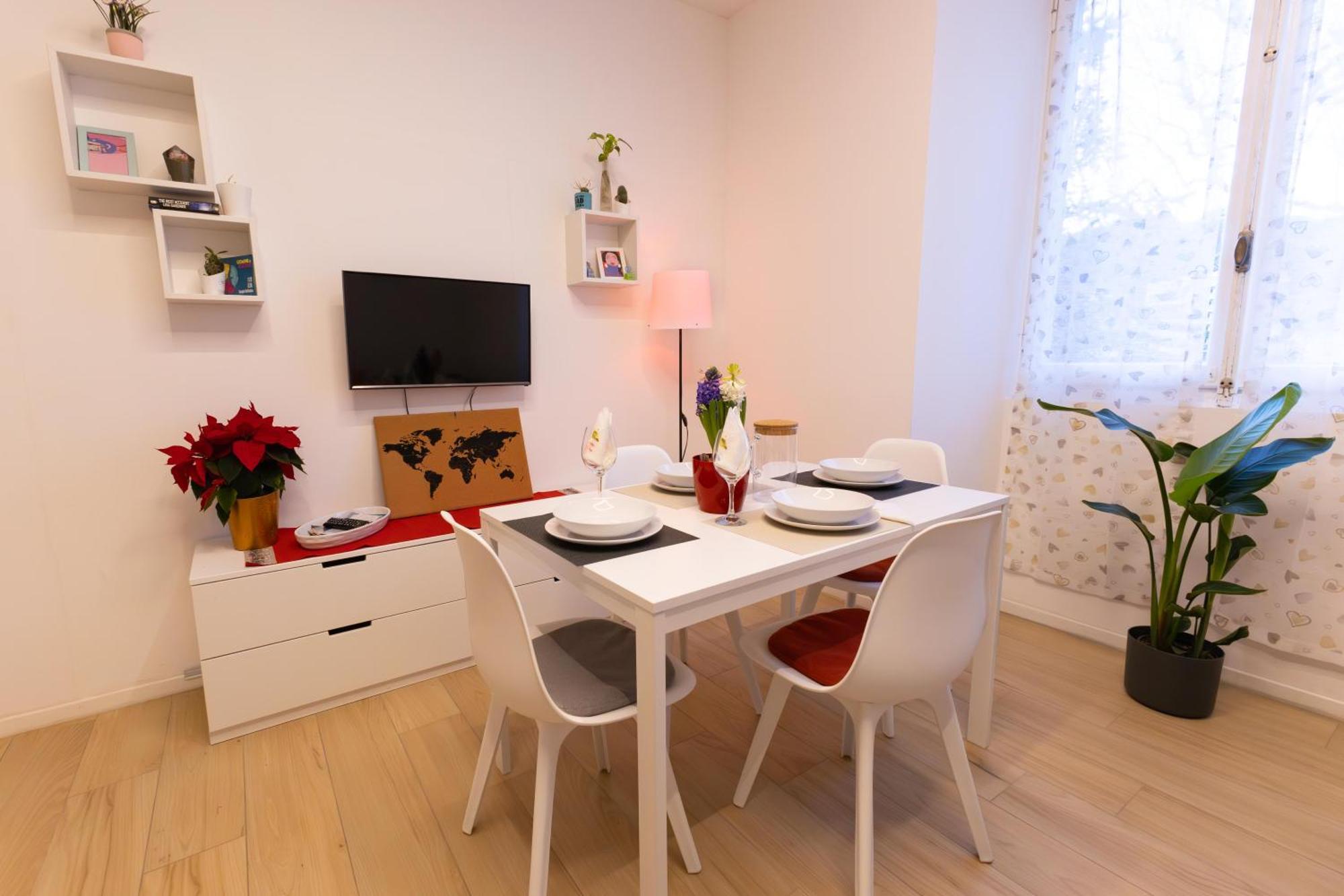 Apartamento Il Giglio - Free Parking Como Exterior foto